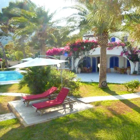 Bed & Breakfast La Del Golfo *